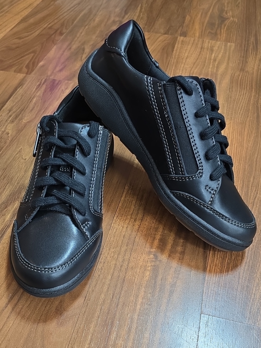 Clarks Bryianne Bayla Sneaker - Black